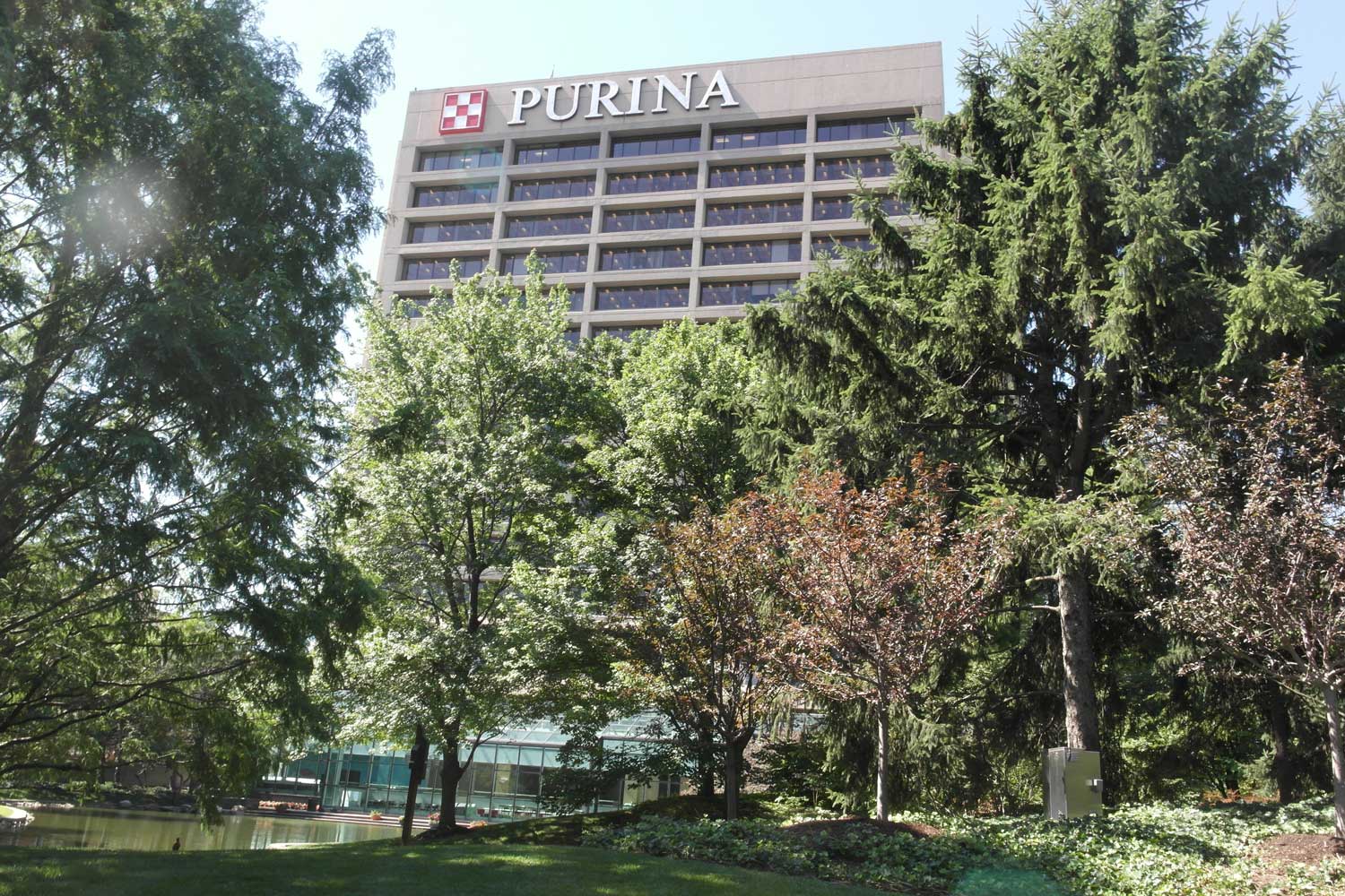 Purina-building